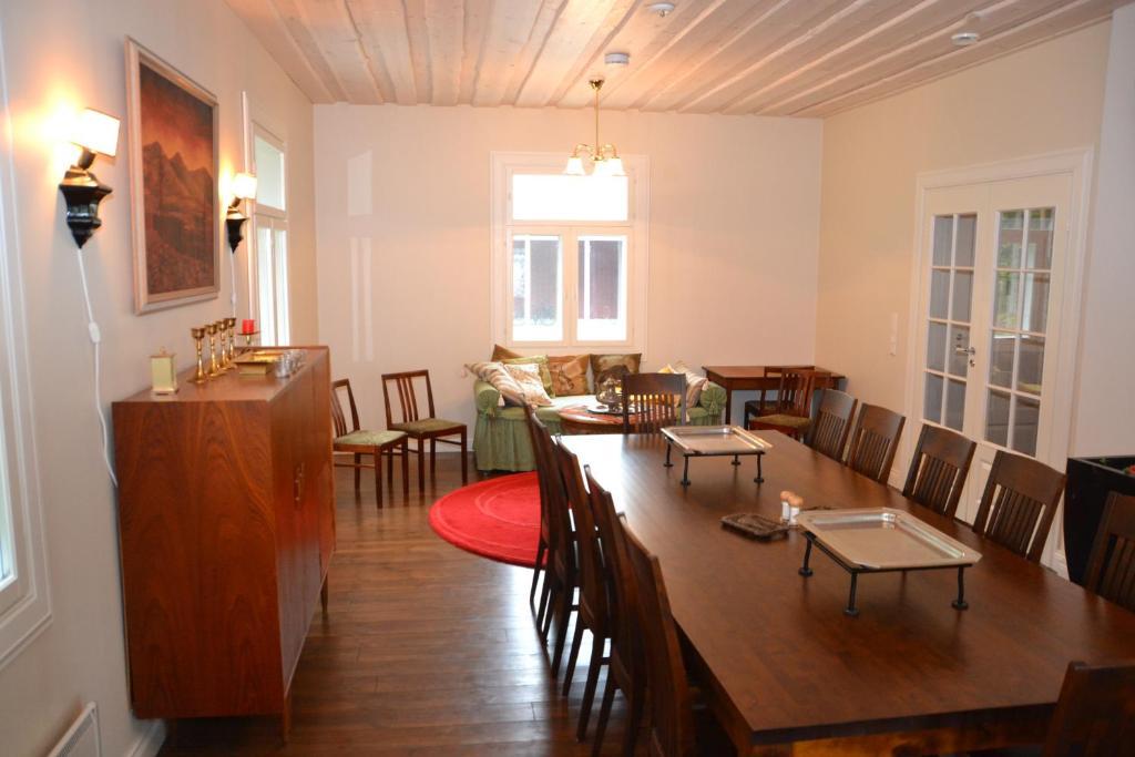 Kokonvaara图玛尼米小屋旅馆别墅 客房 照片